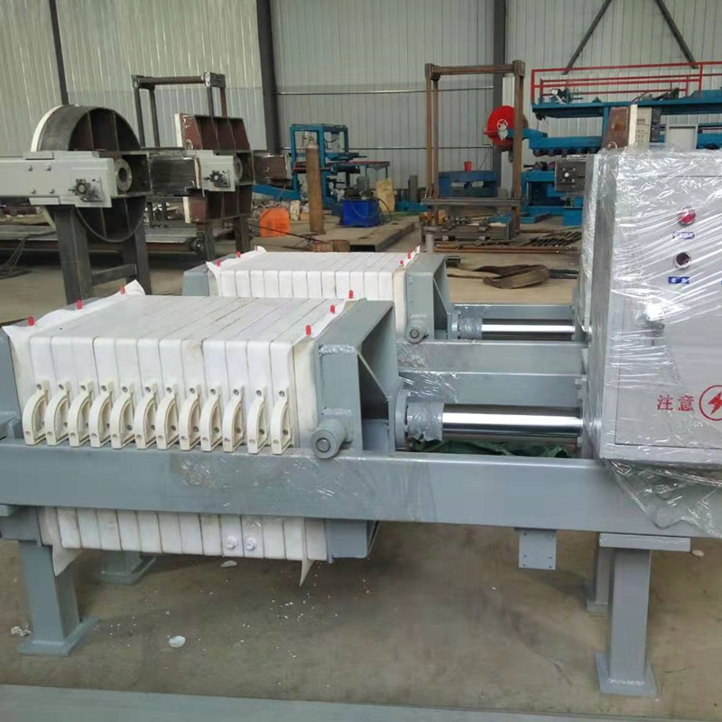 china made liquid mixture separation wastewater treatment sludge filter press equipment 